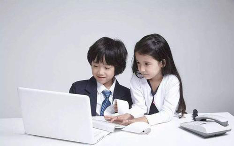 如何让小孩学电脑编程